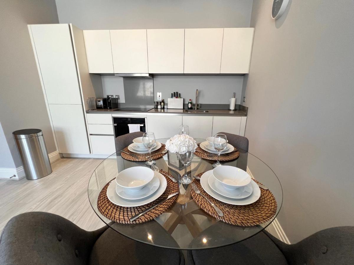 Urban Living'S - Windsor Castle Luxury Apartments Zewnętrze zdjęcie