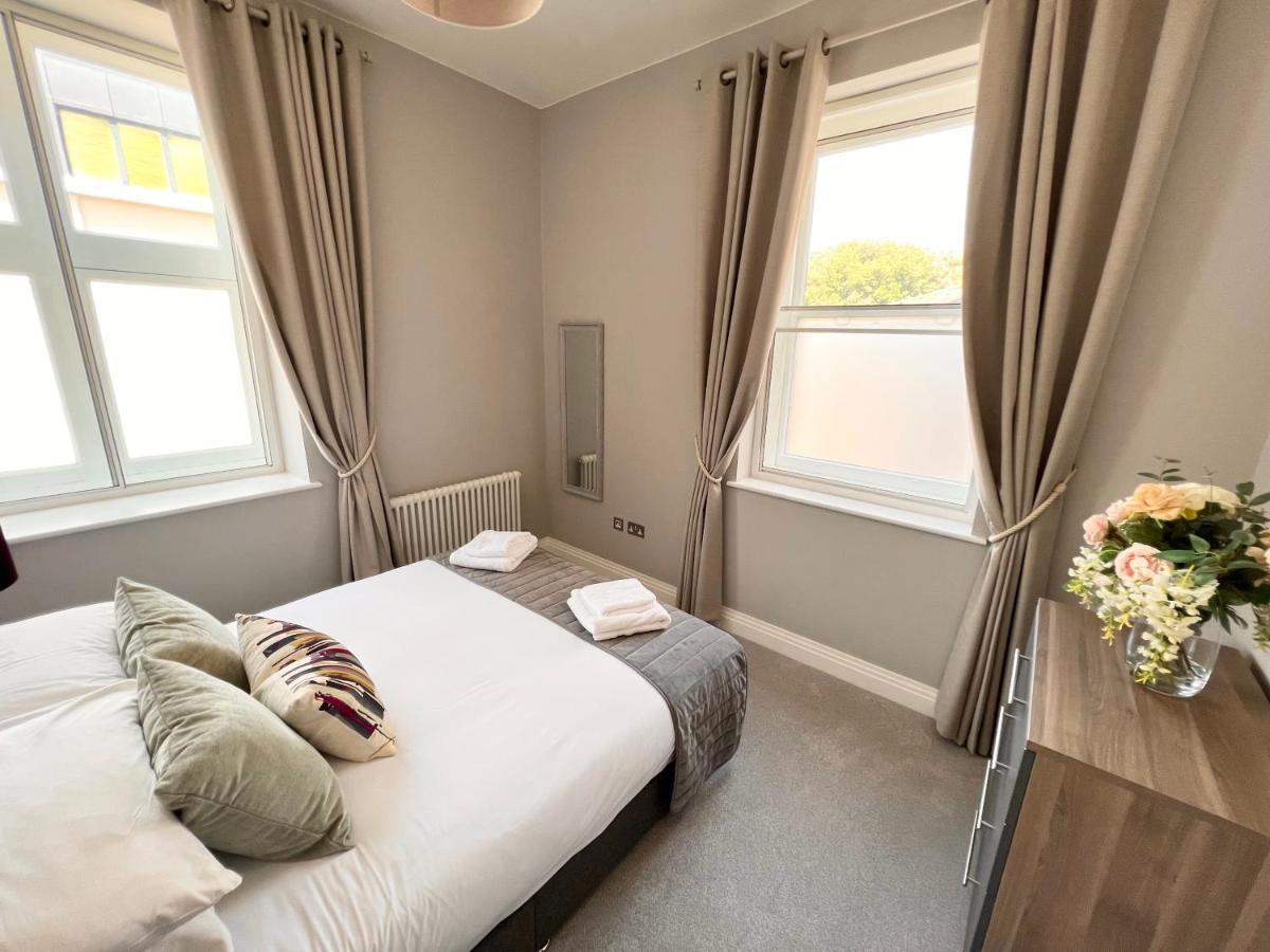 Urban Living'S - Windsor Castle Luxury Apartments Zewnętrze zdjęcie