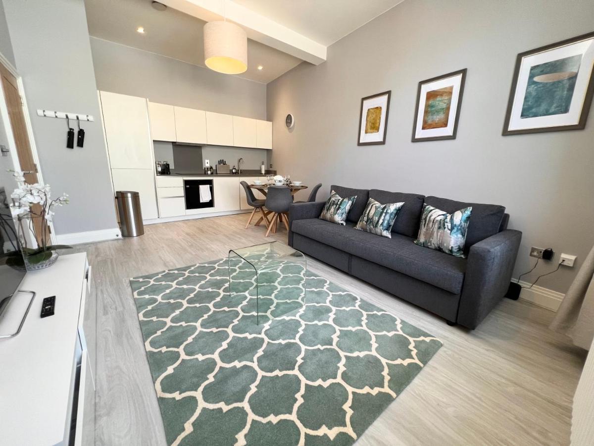Urban Living'S - Windsor Castle Luxury Apartments Zewnętrze zdjęcie