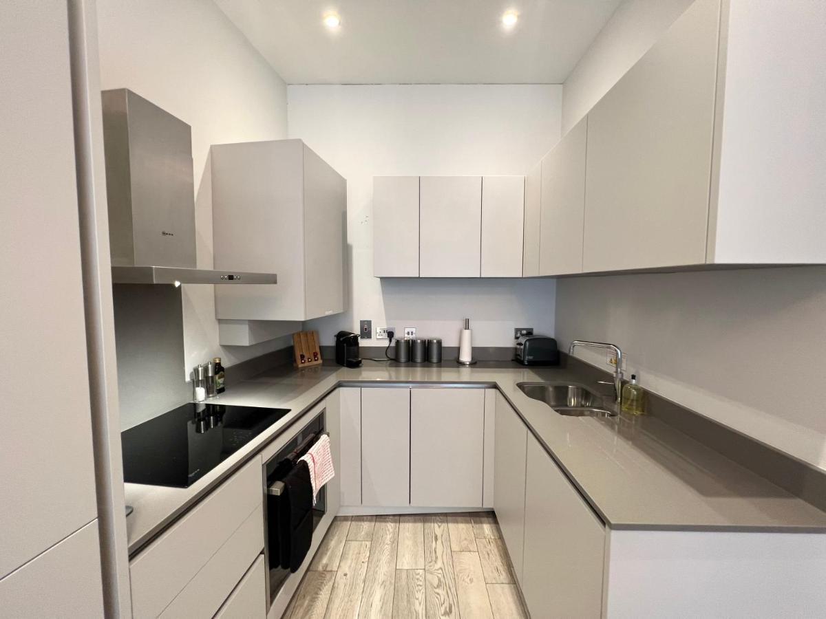 Urban Living'S - Windsor Castle Luxury Apartments Zewnętrze zdjęcie
