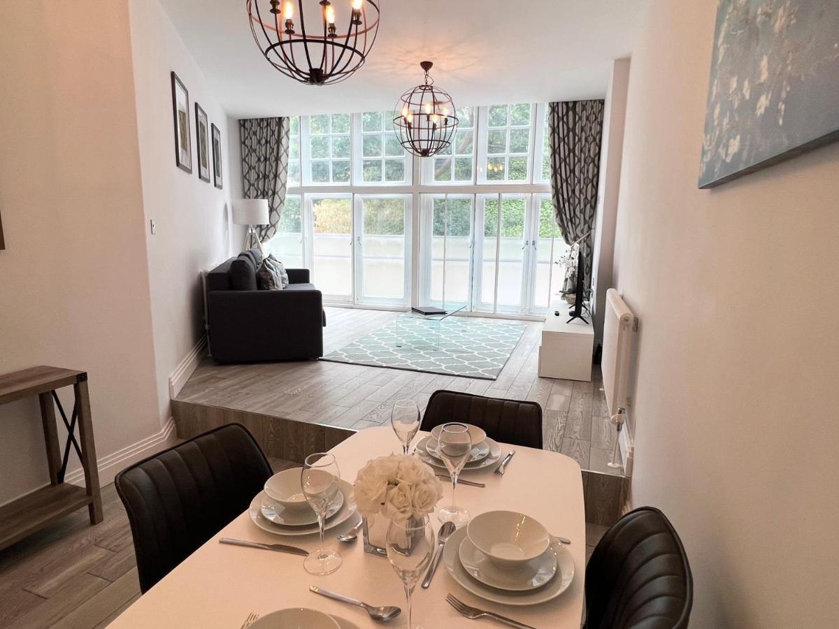Urban Living'S - Windsor Castle Luxury Apartments Zewnętrze zdjęcie