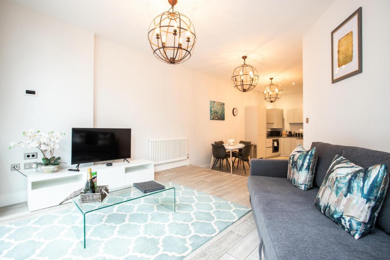 Urban Living'S - Windsor Castle Luxury Apartments Zewnętrze zdjęcie