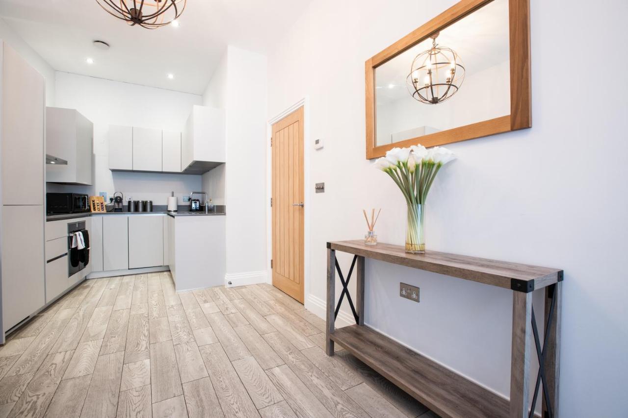Urban Living'S - Windsor Castle Luxury Apartments Zewnętrze zdjęcie