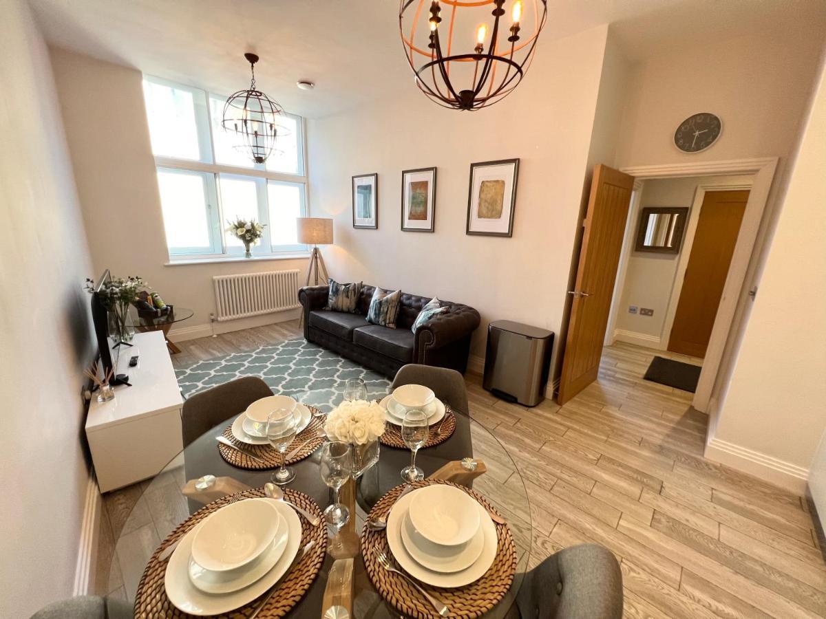 Urban Living'S - Windsor Castle Luxury Apartments Zewnętrze zdjęcie