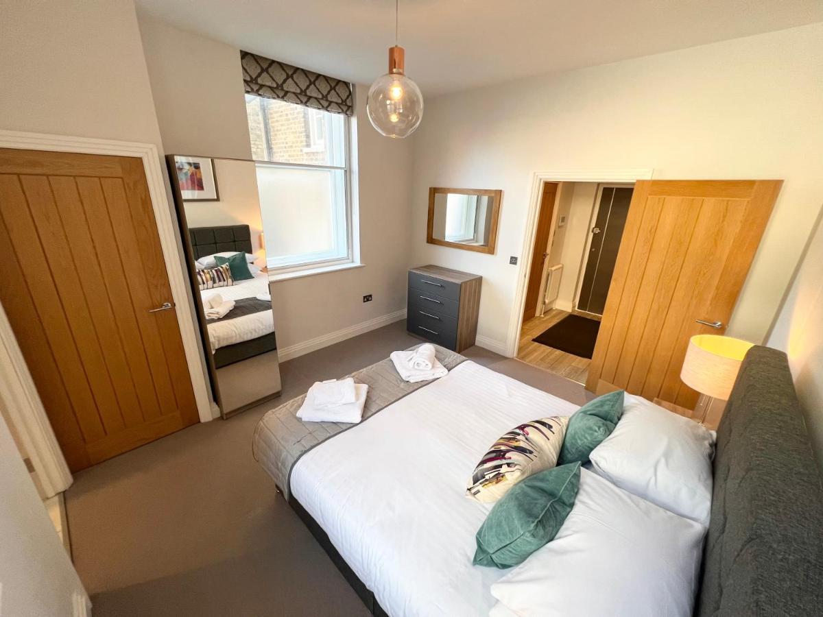 Urban Living'S - Windsor Castle Luxury Apartments Zewnętrze zdjęcie