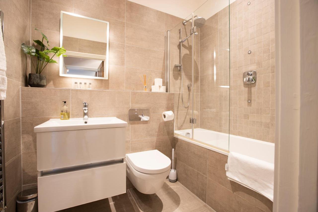 Urban Living'S - Windsor Castle Luxury Apartments Zewnętrze zdjęcie